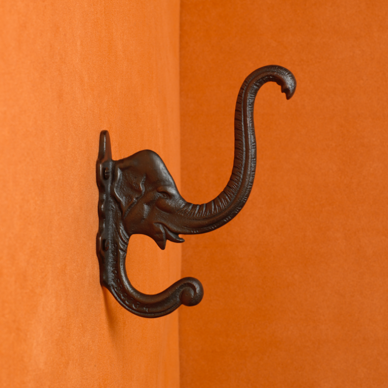 The Elephant Hook - Dark Bronze